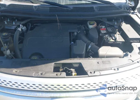 2015 Ford Explorer Xlt z USA, uszkodzony, nr VIN 1FM5K7D81FGC45961